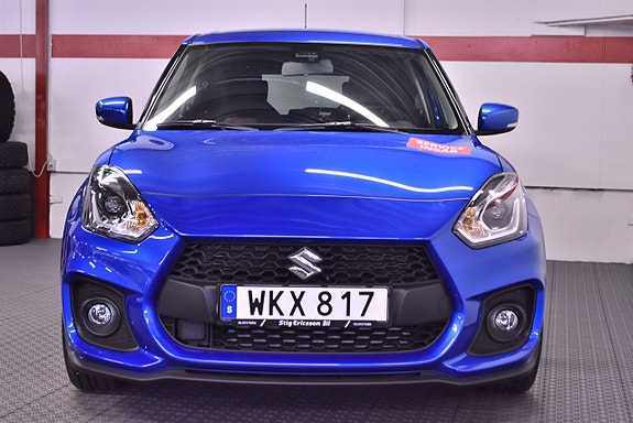 Suzuki Swift 3 of 19