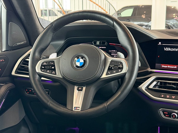 BMW X7 20 of 28