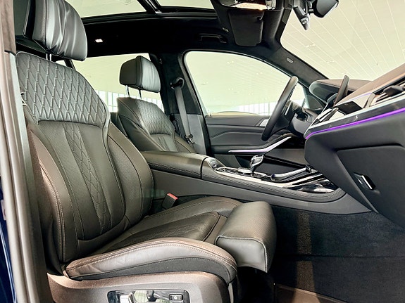 BMW X7 17 of 28
