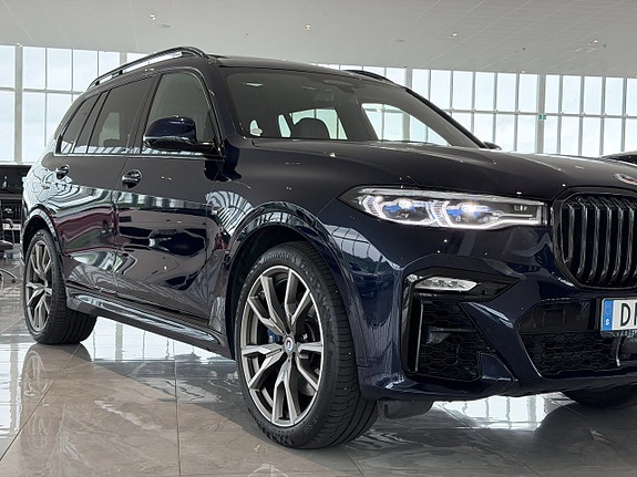 BMW X7 28 of 28