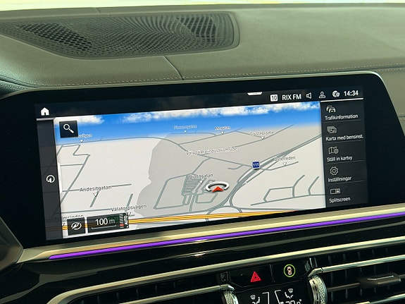 BMW X7 24 of 28