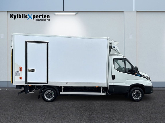 Iveco Daily 6 of 17