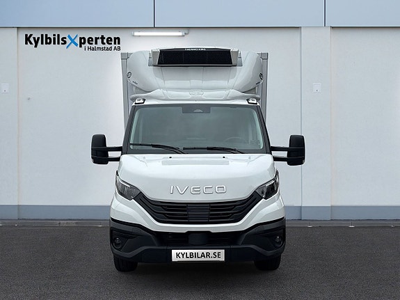 Iveco Daily 8 of 17