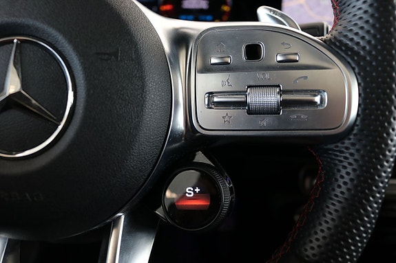 Mercedes-Benz A35 21 of 25