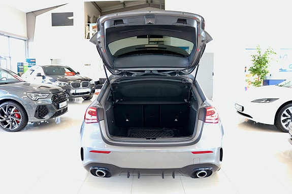 Mercedes-Benz A35 4 of 25