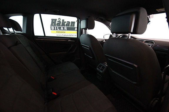Volkswagen Tiguan 4 of 5