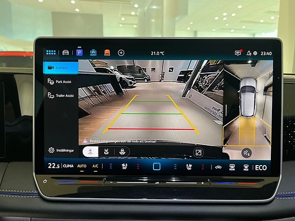 Volkswagen Tiguan 15 of 21