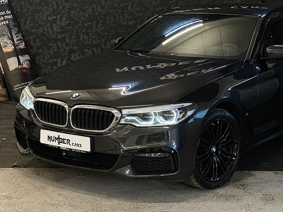 BMW 530e 2 of 26