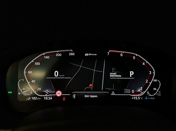 BMW 530e 18 of 26