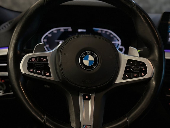 BMW 530e 17 of 26