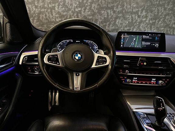 BMW 530e 16 of 26