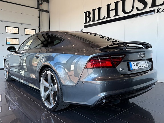 Audi A7 2 of 5