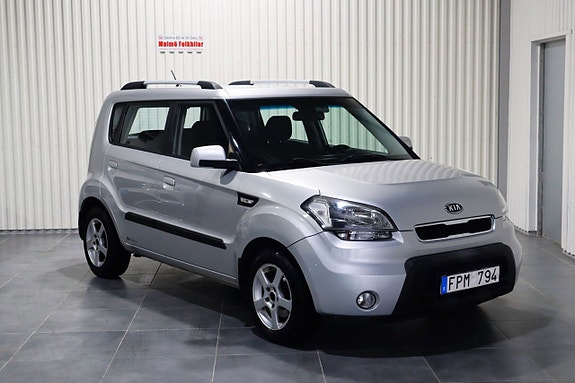Kia Soul 2 of 5