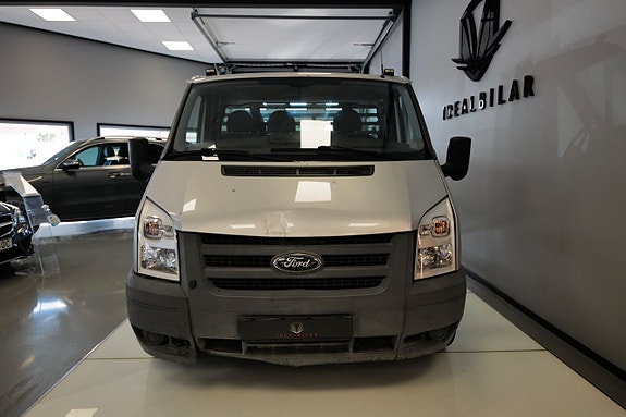 Ford Transit 5 of 5