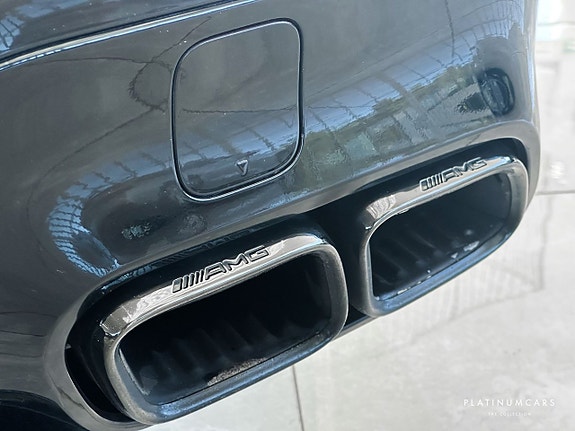 Mercedes-Benz AMG GT Coupe 21 of 22