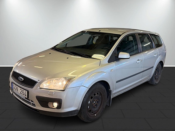 Ford Focus 2 of 5