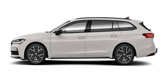 Skoda Superb 2 of 5
