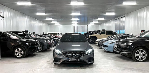Mercedes-Benz E220 d 4 of 5
