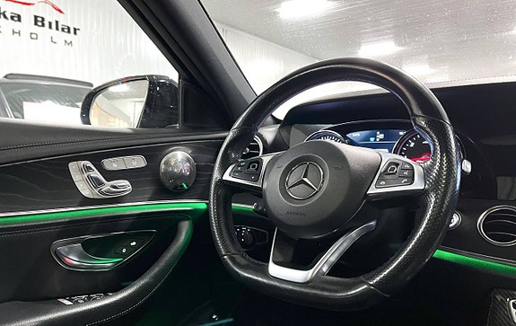 Mercedes-Benz E220 d 16 of 24