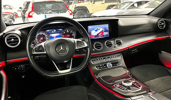 Mercedes-Benz E220 d 11 of 24