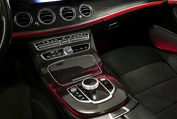 Mercedes-Benz E220 d 14 of 24