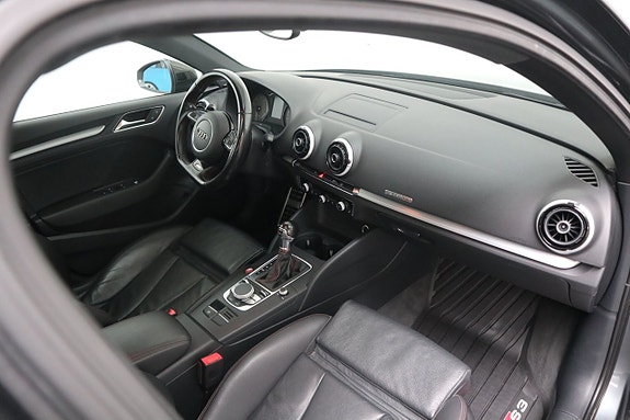Audi S3 21 of 23