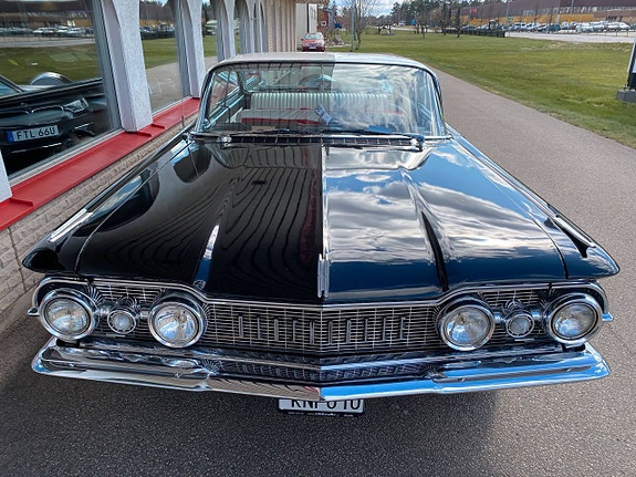 Oldsmobile 88 24 of 30