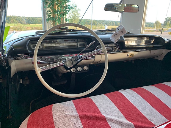 Oldsmobile 88 29 of 30