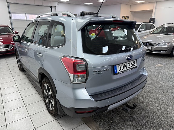 Subaru Forester 4 of 5