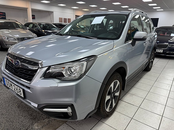 Subaru Forester 2 of 5