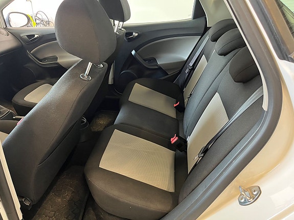 Seat Ibiza 13 of 16