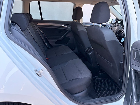 Volkswagen Golf I 11 of 15