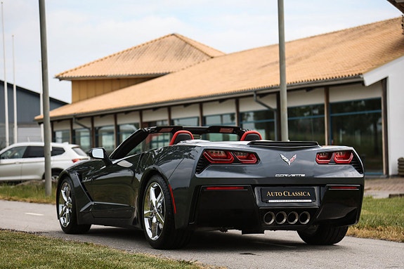 Chevrolet Corvette 6 of 21