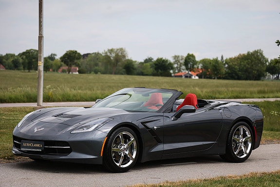 Chevrolet Corvette 4 of 21
