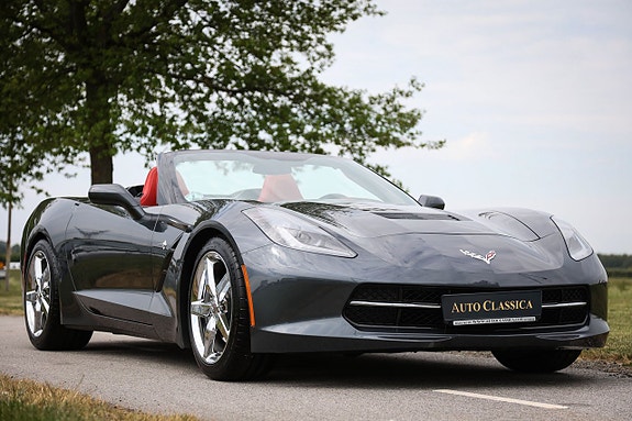Chevrolet Corvette 10 of 21