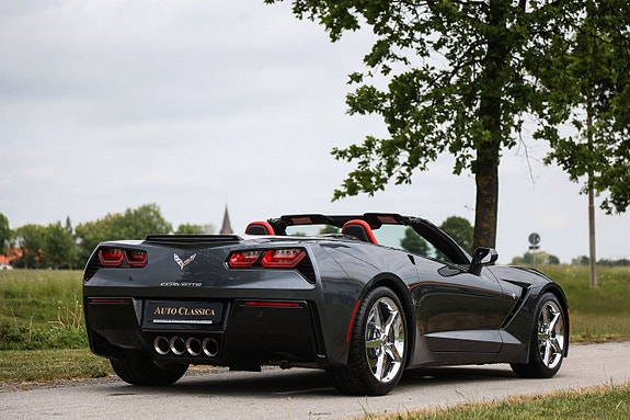 Chevrolet Corvette 8 of 21