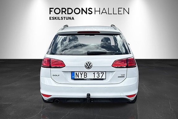 Volkswagen Golf VII 6 of 22