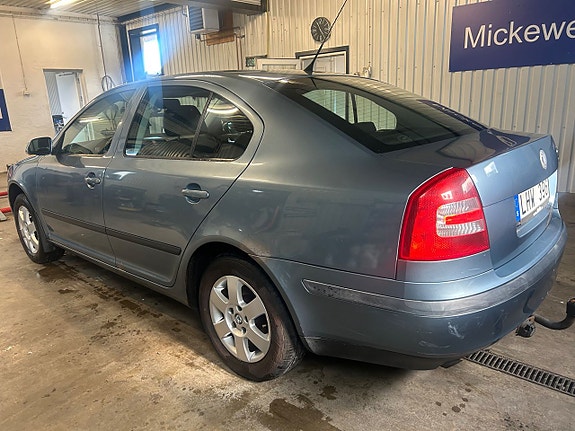 Skoda Octavia 3 of 5