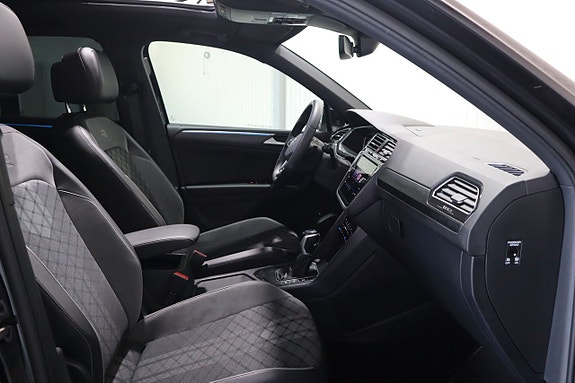 Volkswagen Tiguan 14 of 23