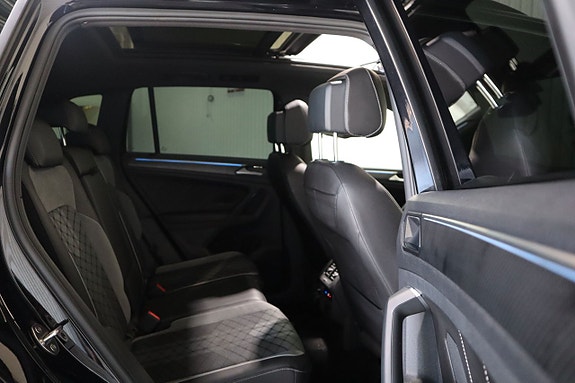 Volkswagen Tiguan 18 of 23