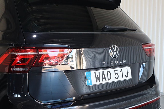 Volkswagen Tiguan 15 of 23
