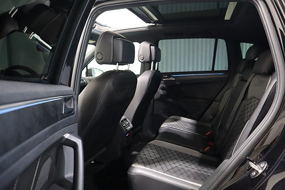 Volkswagen Tiguan 4 of 23