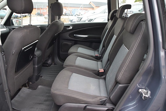 Ford Galaxy 10 of 20