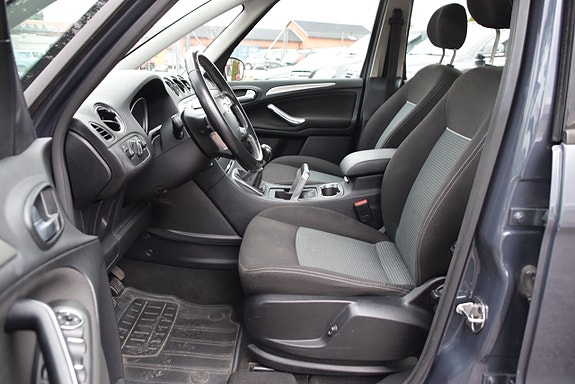 Ford Galaxy 8 of 20