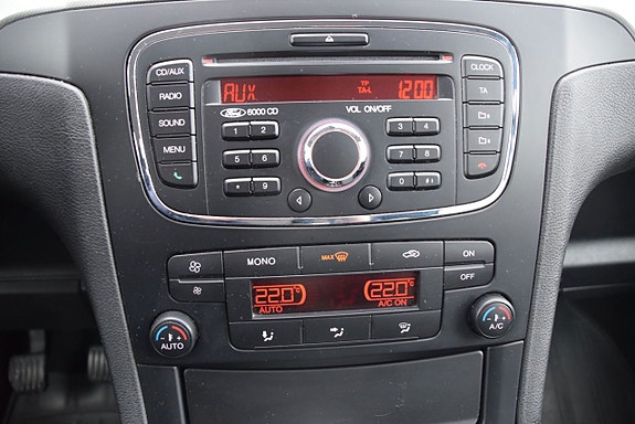 Ford Galaxy 13 of 20