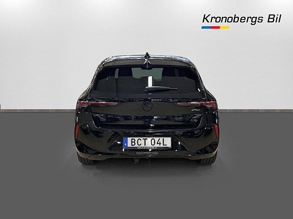 Opel Astra 4 of 5