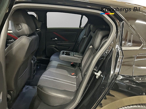 Opel Astra 8 of 14