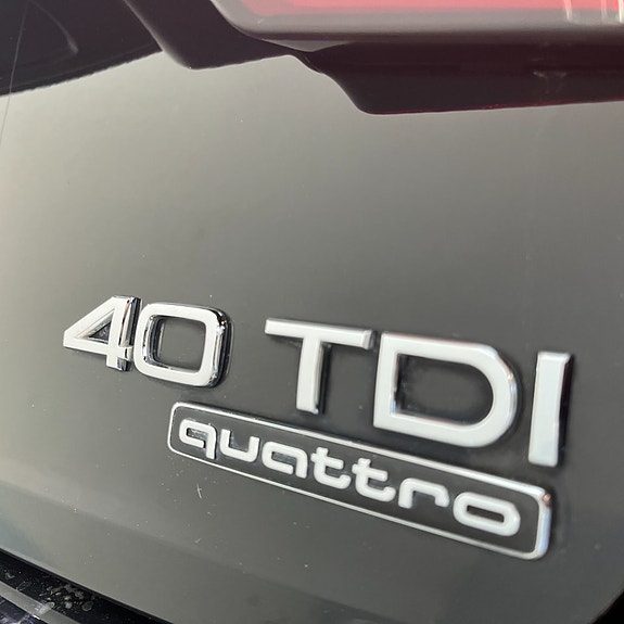 Audi A4 6 of 12