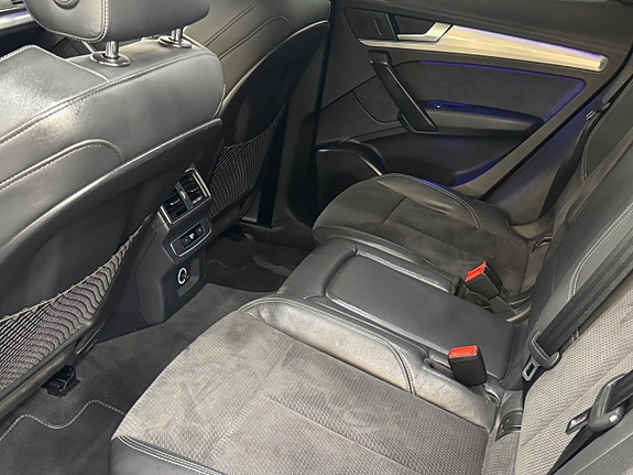 Audi Q5 10 of 25
