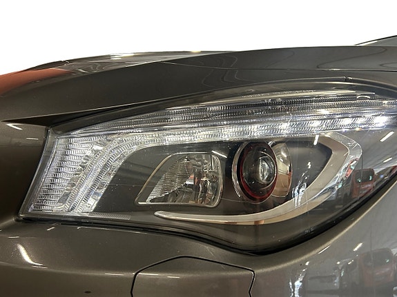 Mercedes-Benz CLA200 d 21 of 22